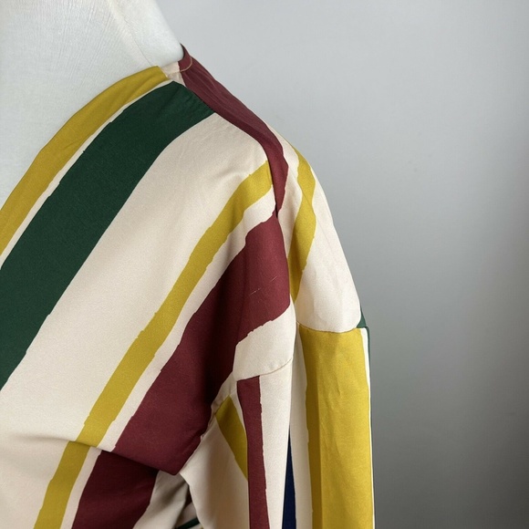 Boohoo Stripe Wrap Top Size 8 NWT - Picture 10 of 12